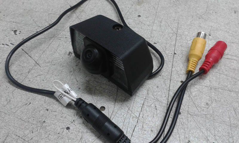 Sensor de aparcamiento automóvil